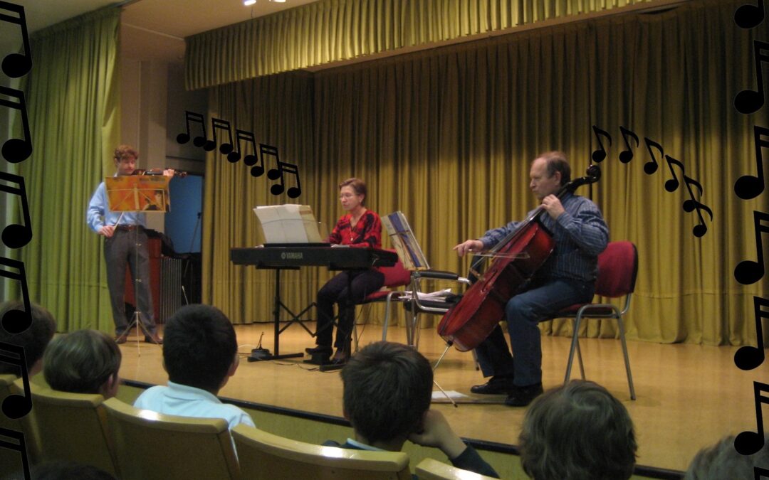 Conciertos didácticos "TRIO FAMILIA MORATOV"